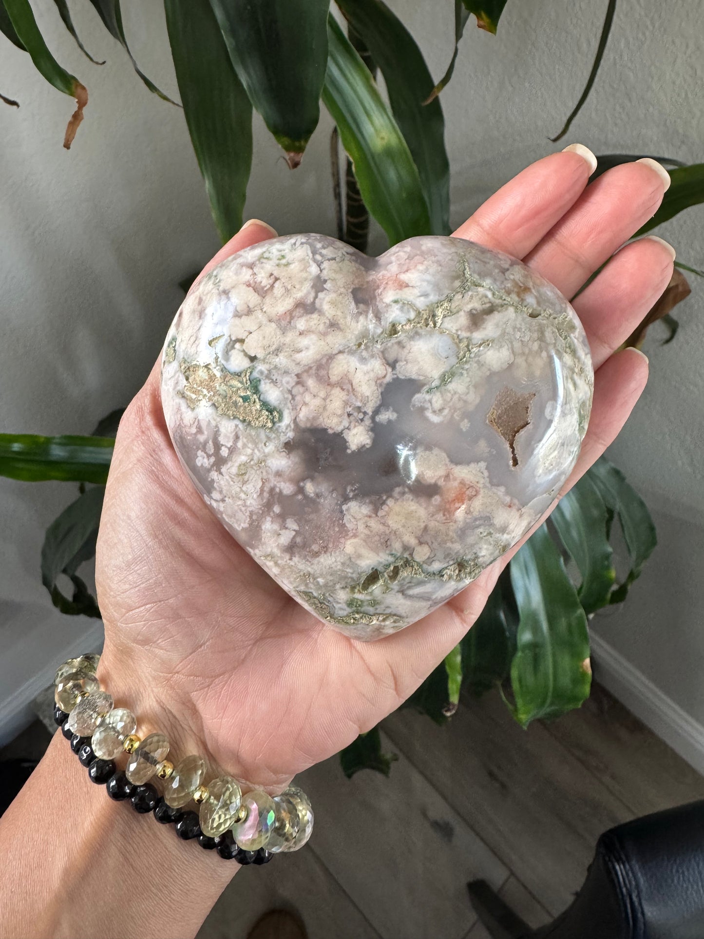 XL Puffy Flower Agate Heart