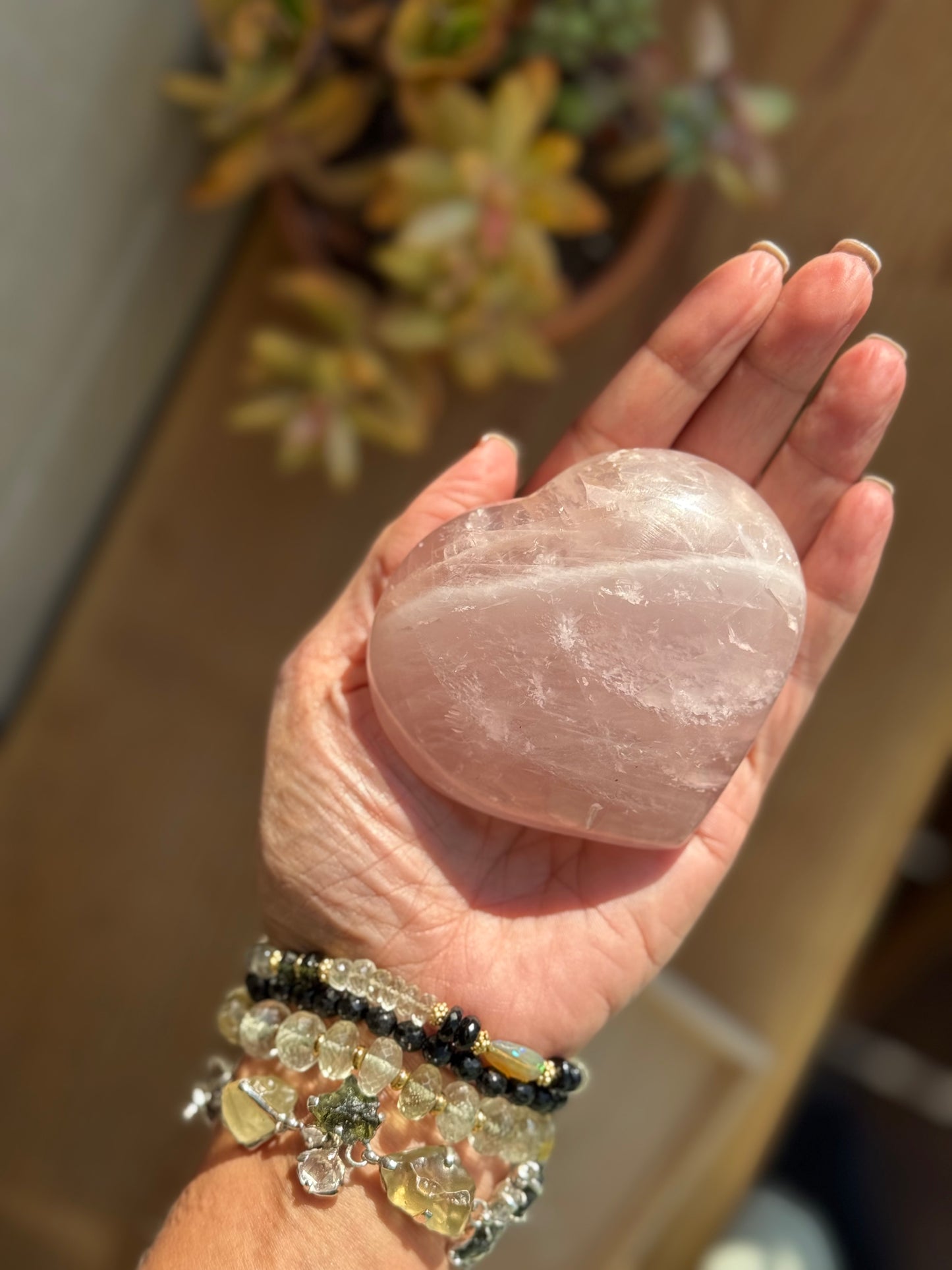 Rose Quartz Heart – The Frequency of Unconditional Love