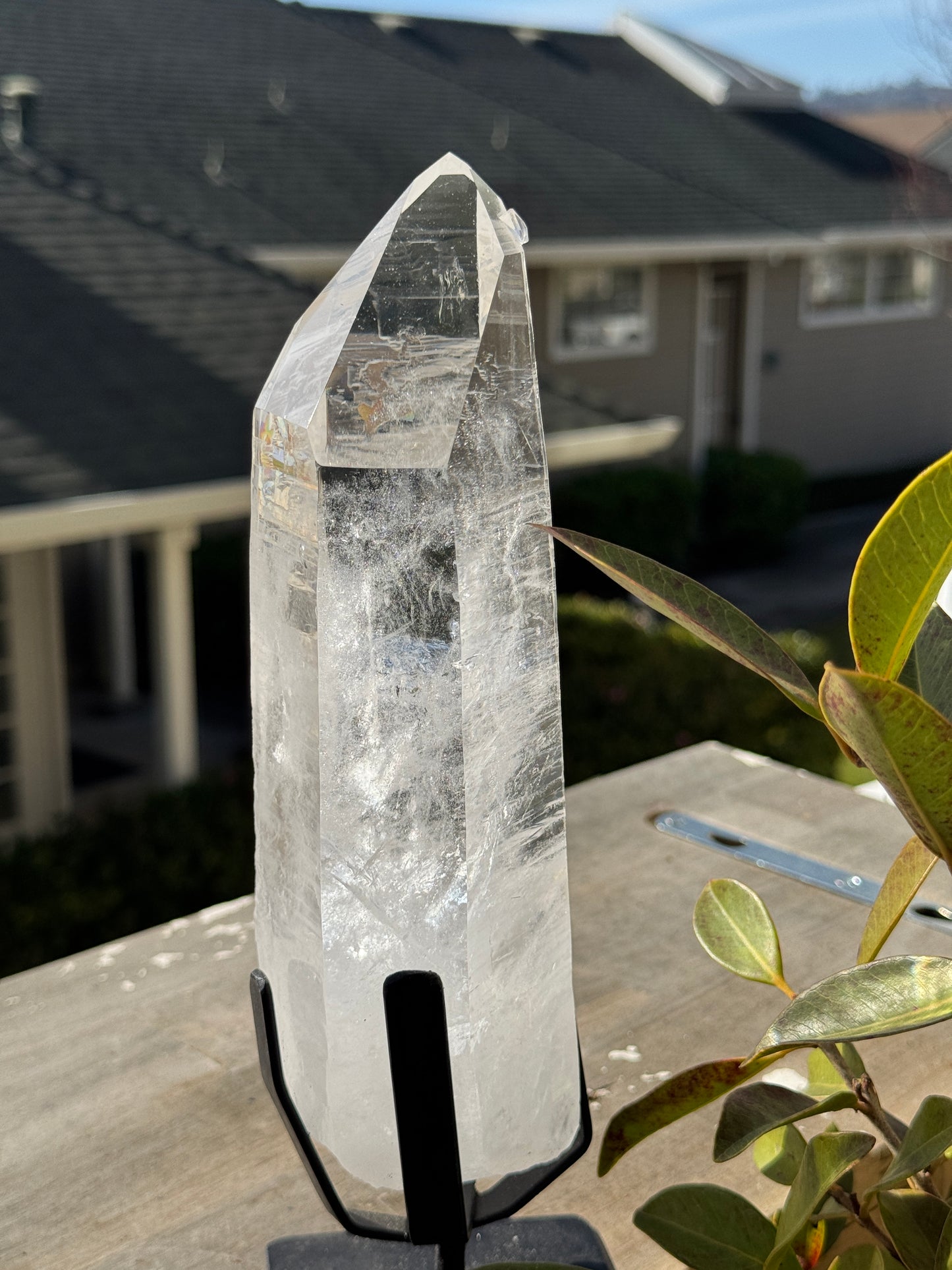 Brazilian Lamurian Quartz
1.535 kg | Includes Custom Stand