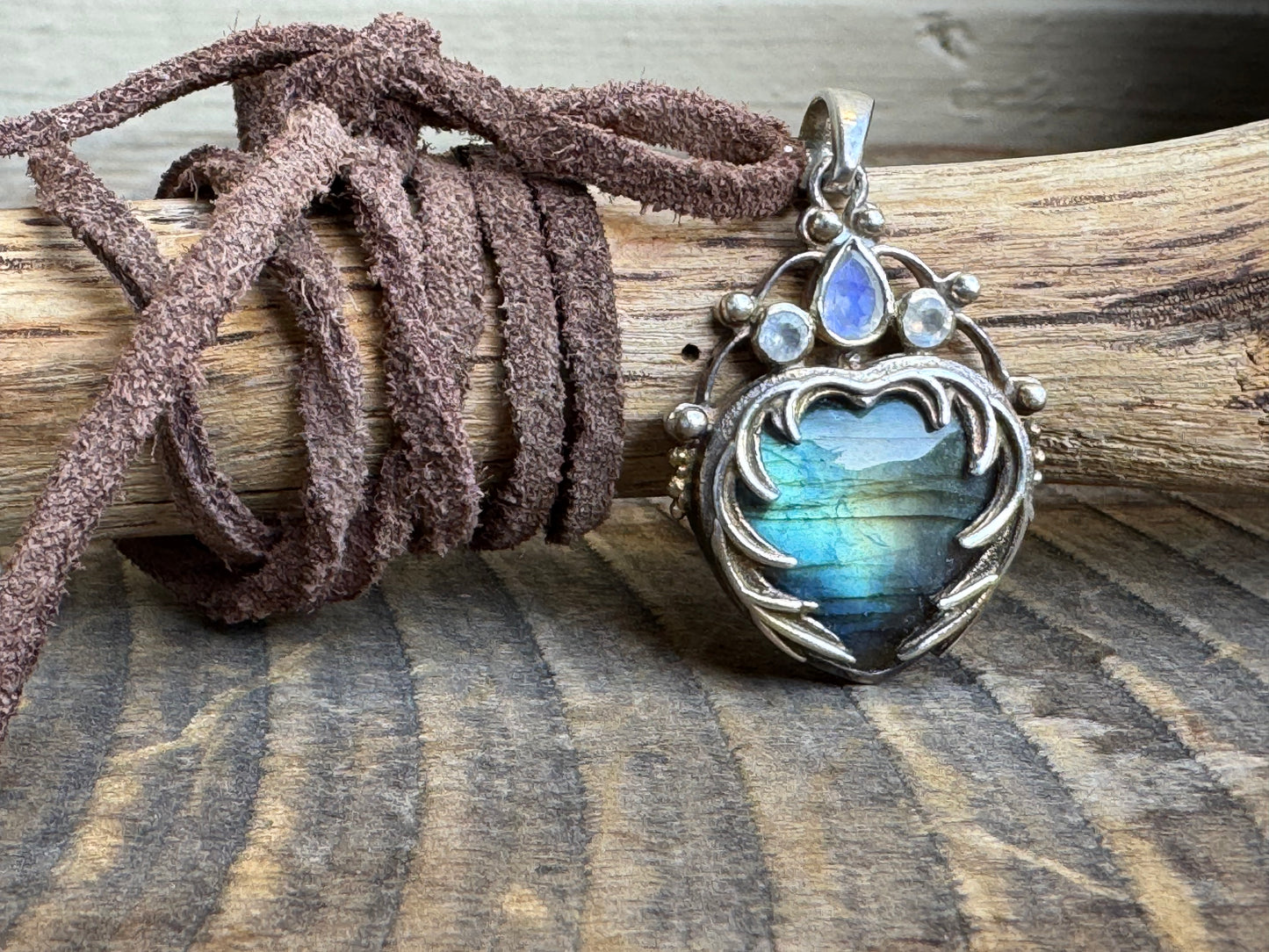 Mystical Labradorite Pendant