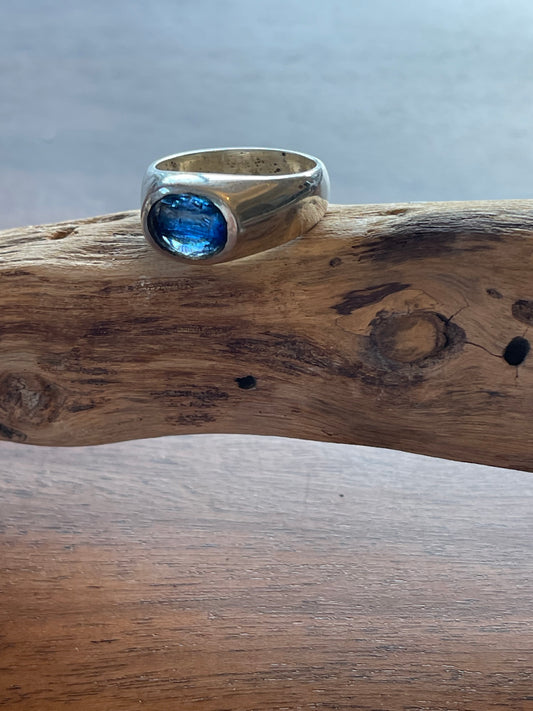 Blue kyanite Ring