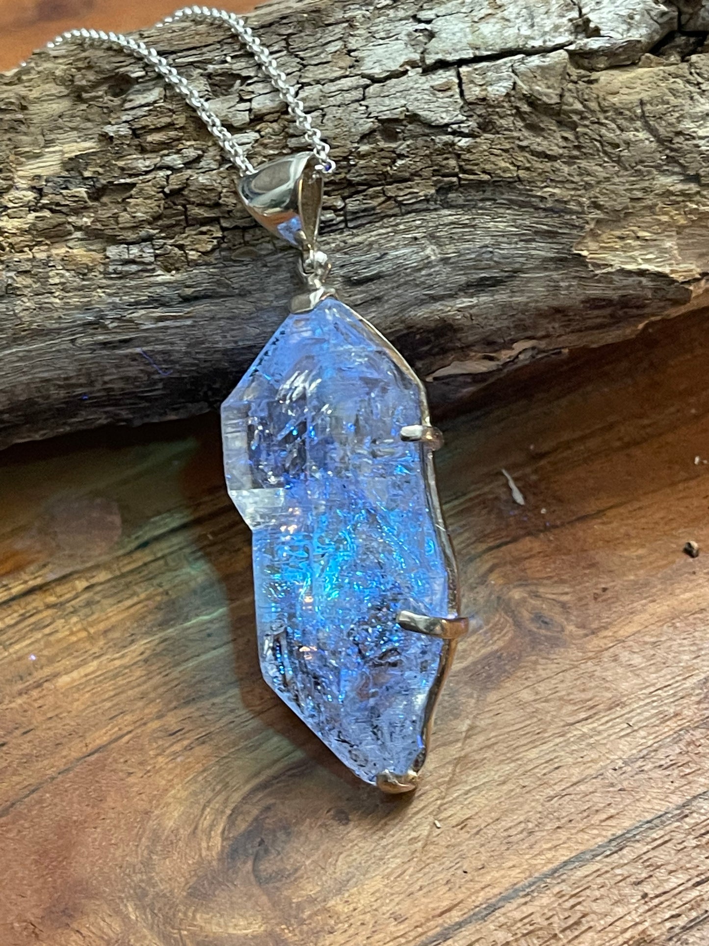 Rare Fluorescent Quartz pendant