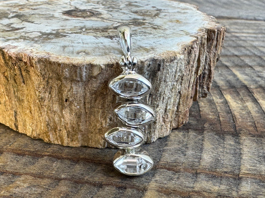 Herkimer Diamond Pendant – Light Amplifier & Soul Awakener