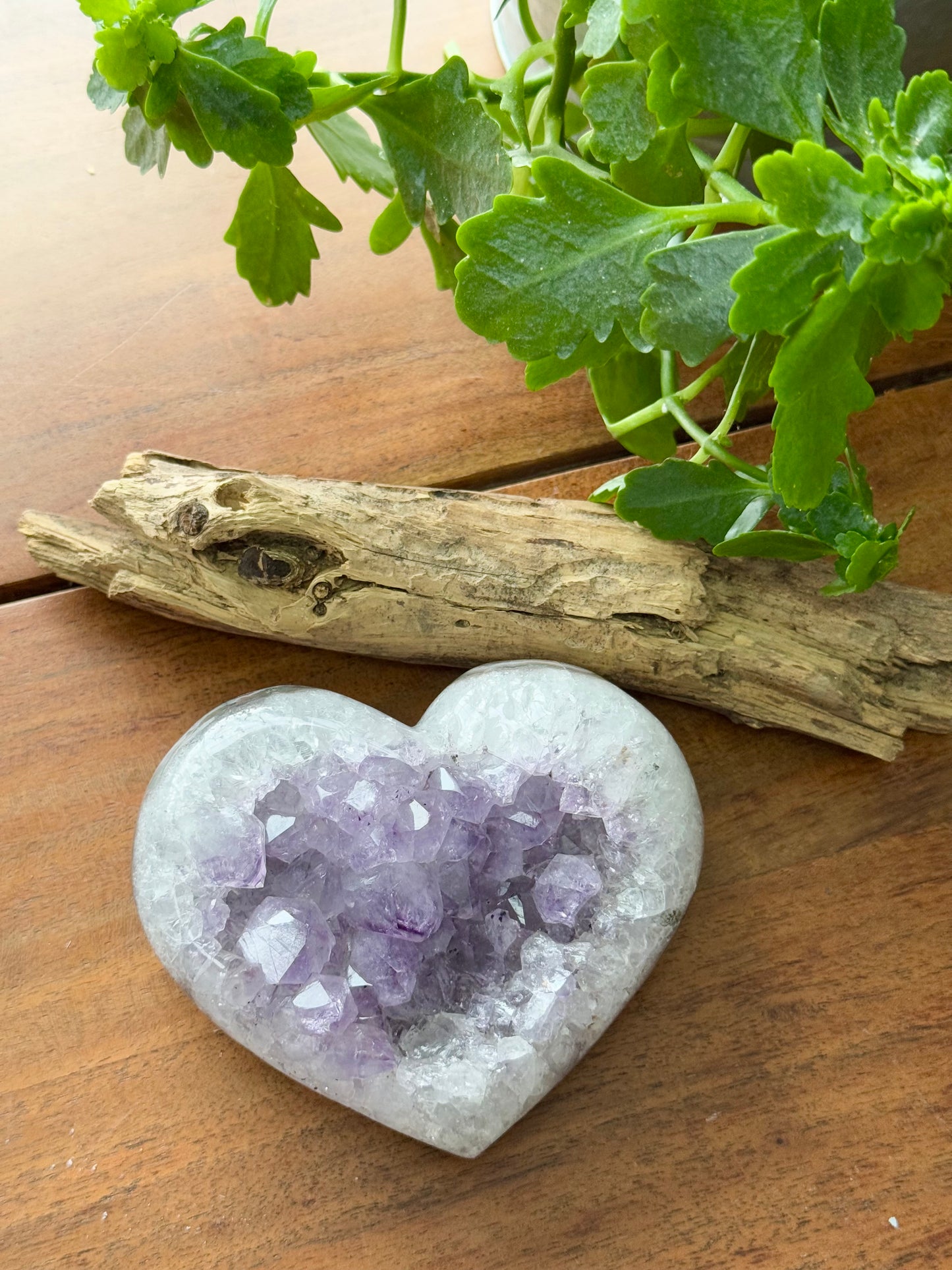 🌸 Medium Amethyst Heart