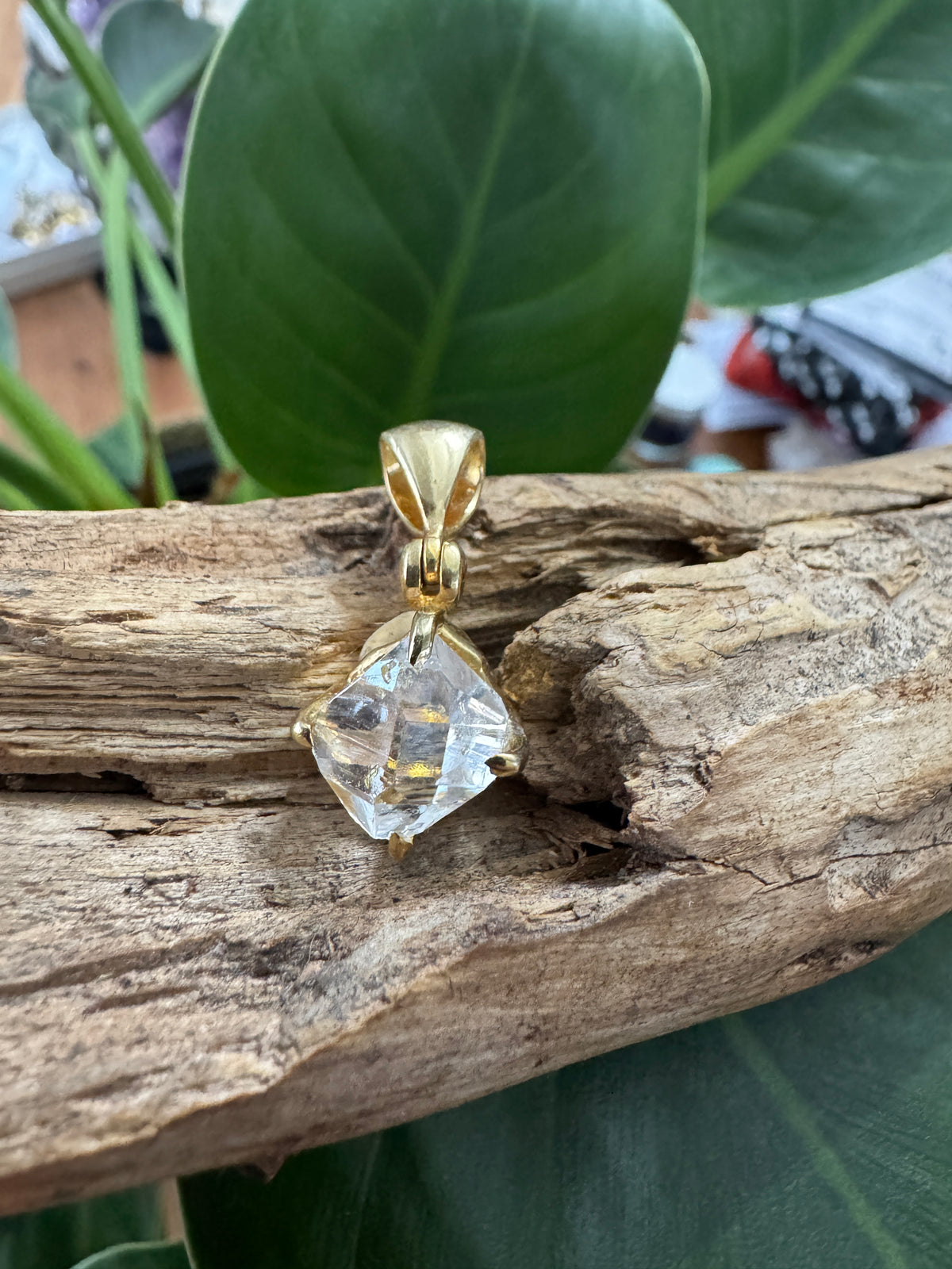 Completely Raw Natural Herkimer Diamond Micron Gold Pendant – High Vibration, Clarity & Spiritual Awakening