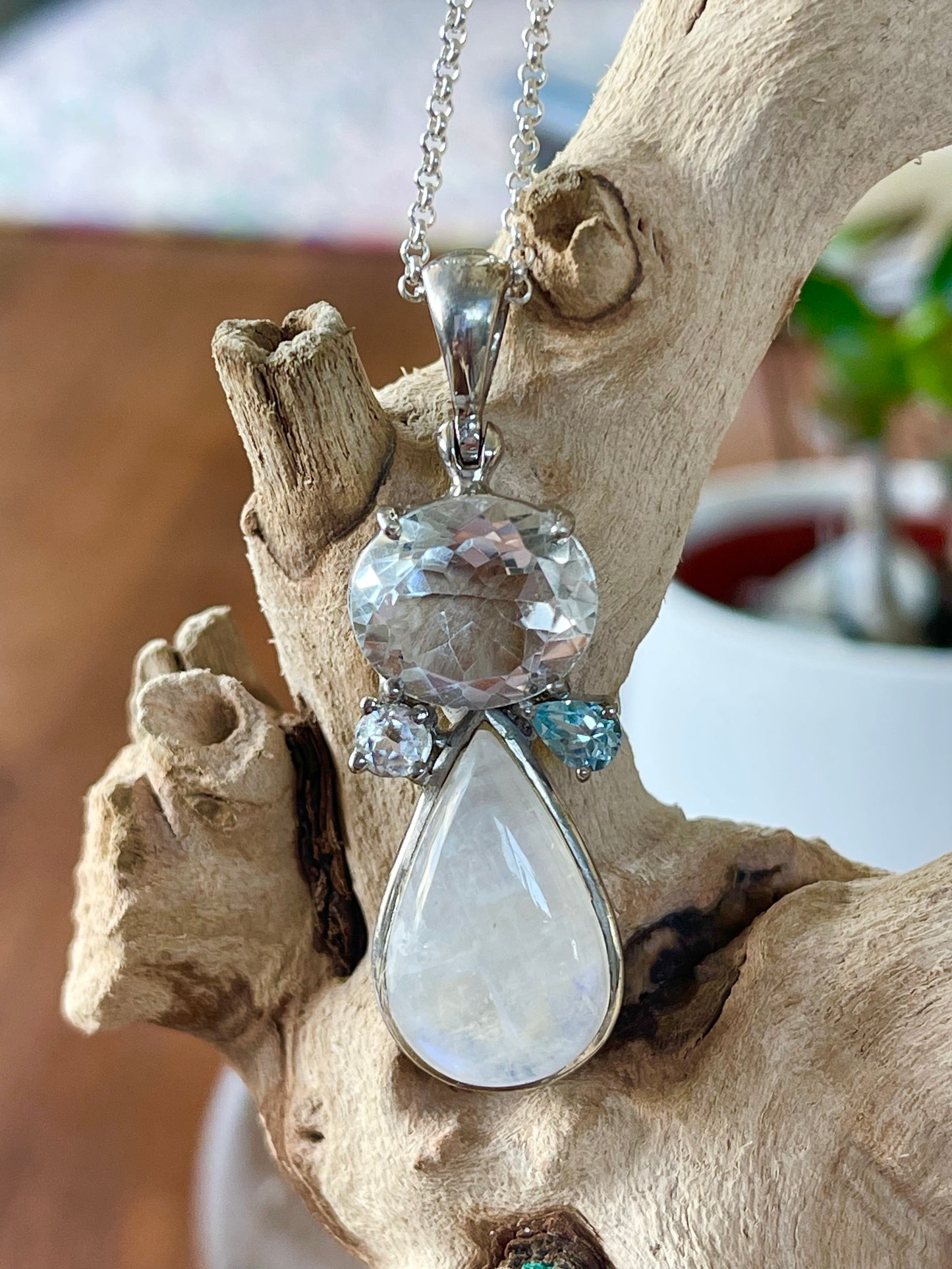 Rainbow Moonstone Pendant