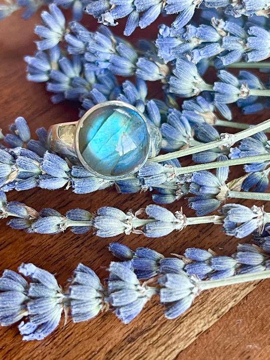 Labradorite Ring – Size 8