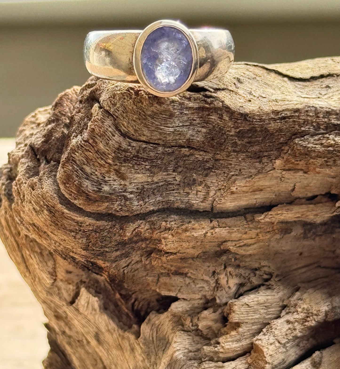 Natural Tanzanite Ring
