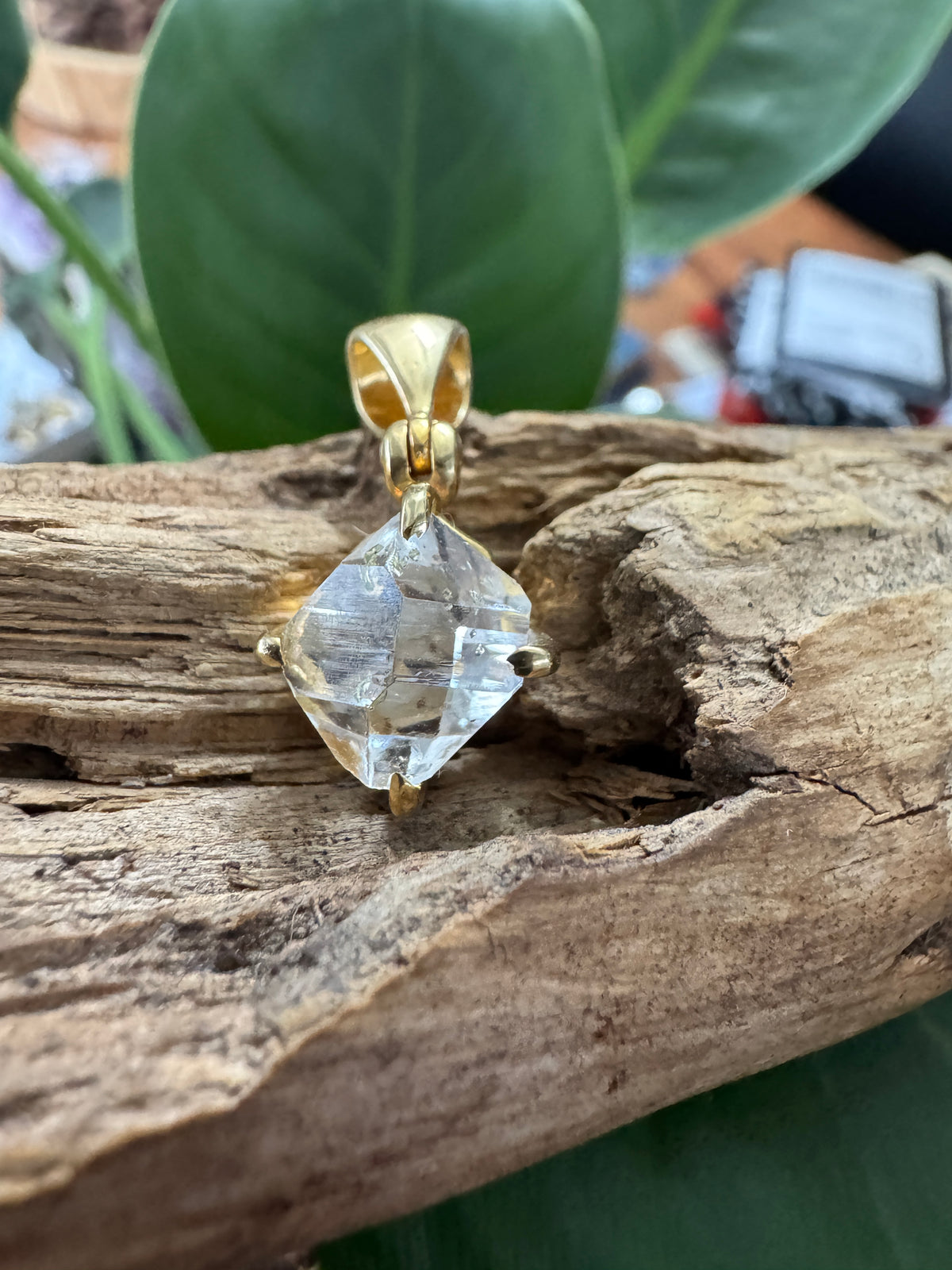 Completely Raw Natural Herkimer Diamond Micron Gold Pendant – High Vibration, Clarity & Spiritual Awakening
