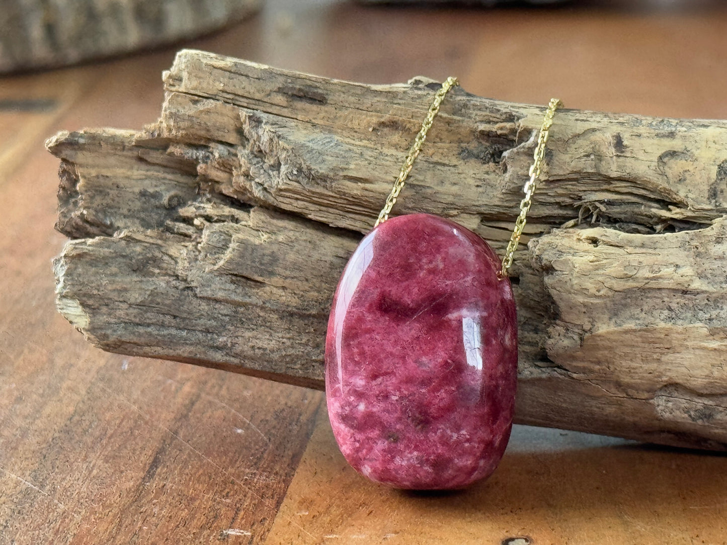 ✨ Thulite Drop with Gold-Plated Necklace ✨
