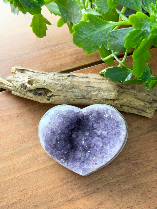🌸 Amethyst Heart with Flower