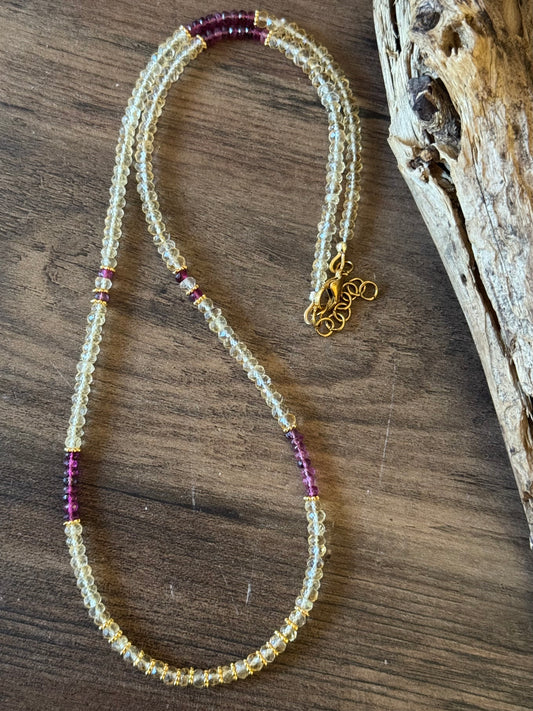 ✨ Citrine ✧ Pink Tourmaline

Crystal Grid Necklace – Light of the Heart