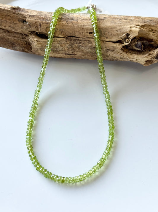 Peridot Beads Necklace