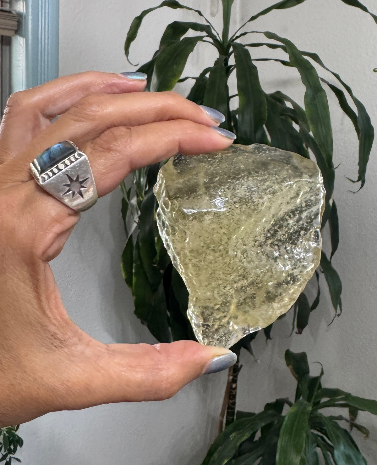 Natural Libyan Desert Glass — 136g