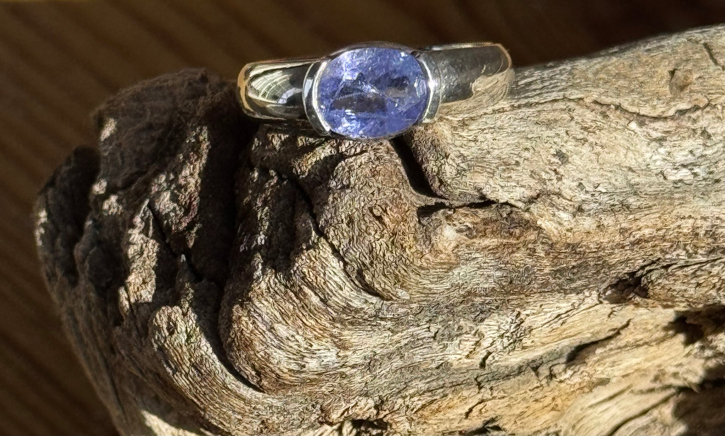 Natural Tanzanite Ring