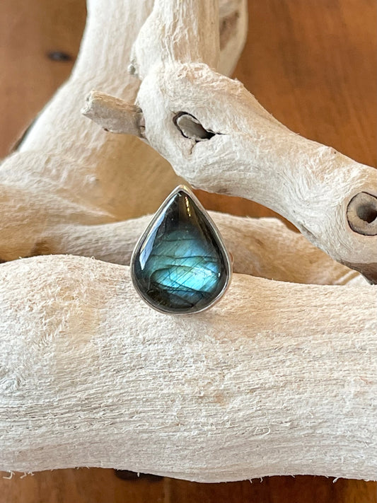 Drop Labradorite Ring – Size 6.5